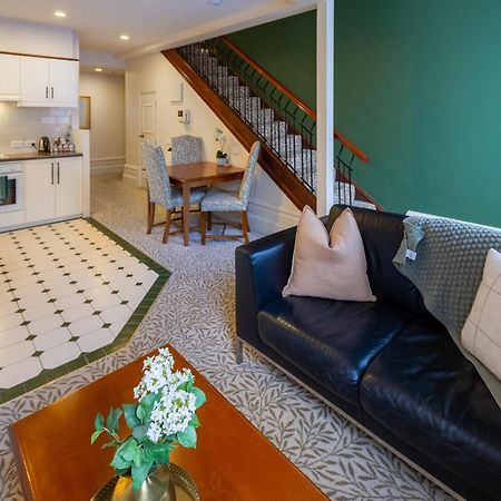 Beauty In The Cbd - 1Bed Free Parking Pool Διαμέρισμα Κράισττσερτς Εξωτερικό φωτογραφία