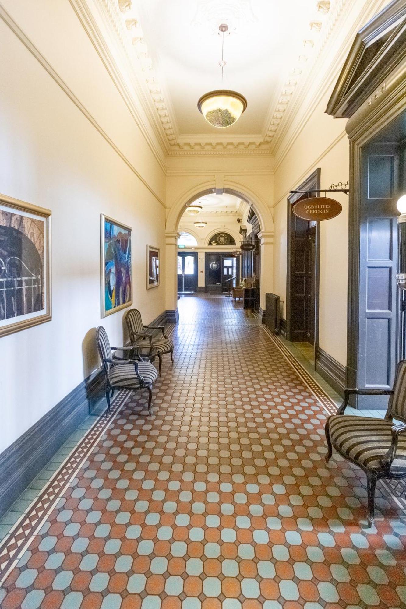 Beauty In The Cbd - 1Bed Free Parking Pool Διαμέρισμα Κράισττσερτς Εξωτερικό φωτογραφία