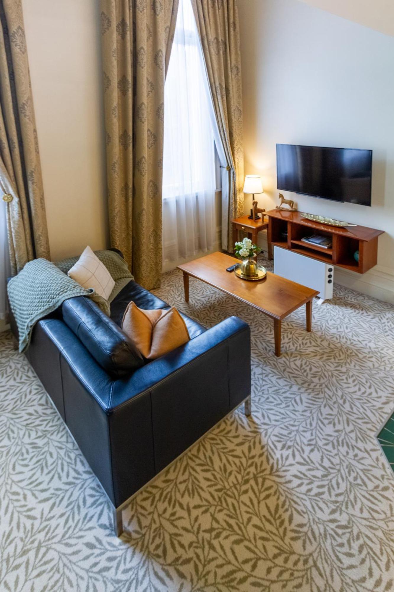 Beauty In The Cbd - 1Bed Free Parking Pool Διαμέρισμα Κράισττσερτς Εξωτερικό φωτογραφία